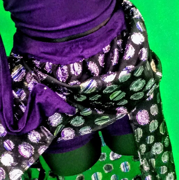 Sexy Classy Outfits w/Sleeves - Picture 8 of 8